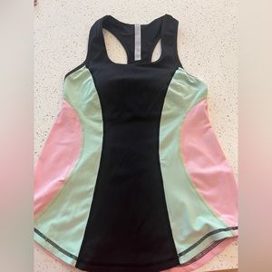 Lululemon Size 10 Bra Built In Tank Top .